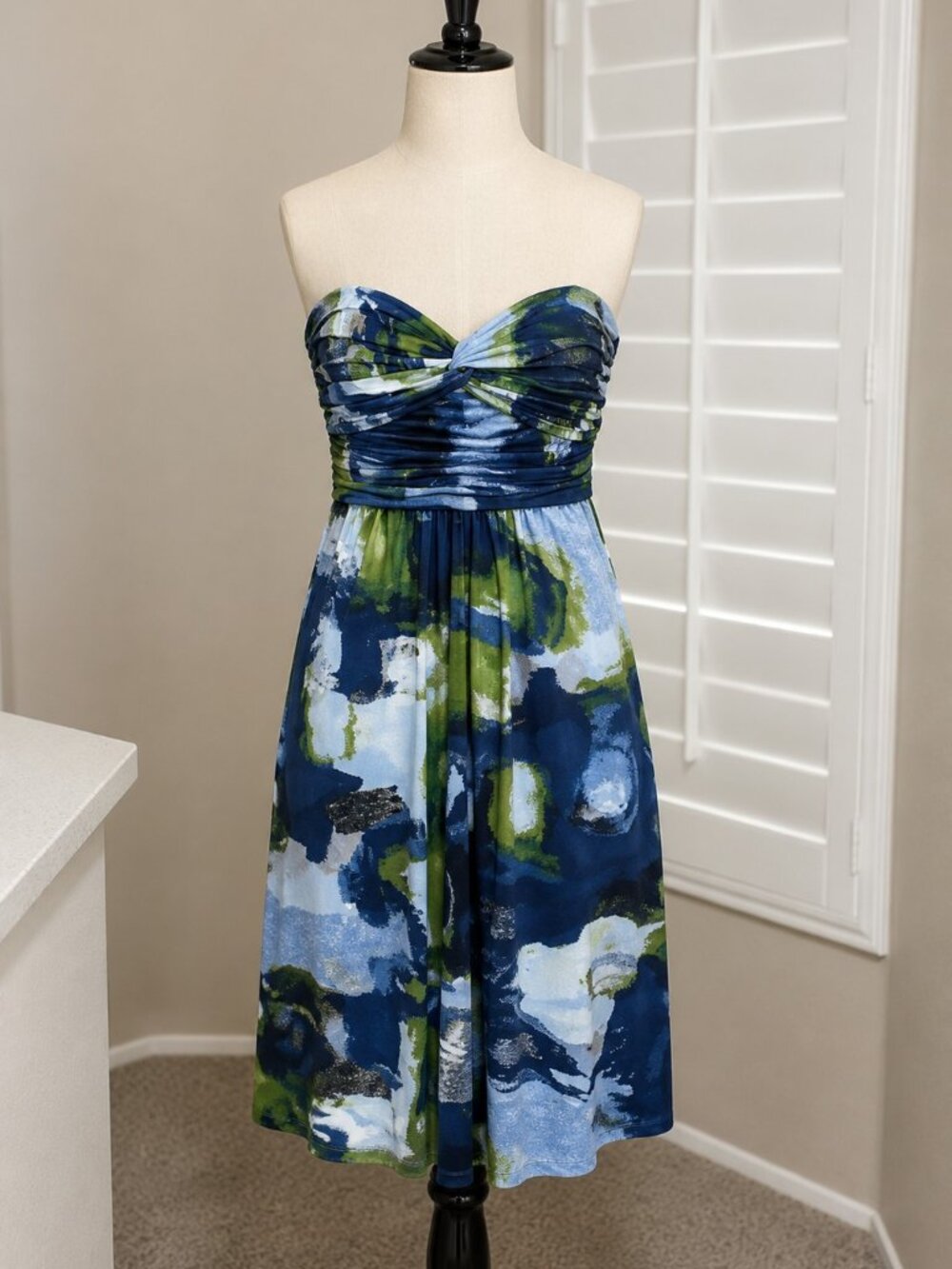 C119 Laundry By Shelli Segal Blue and Green Mini Dress